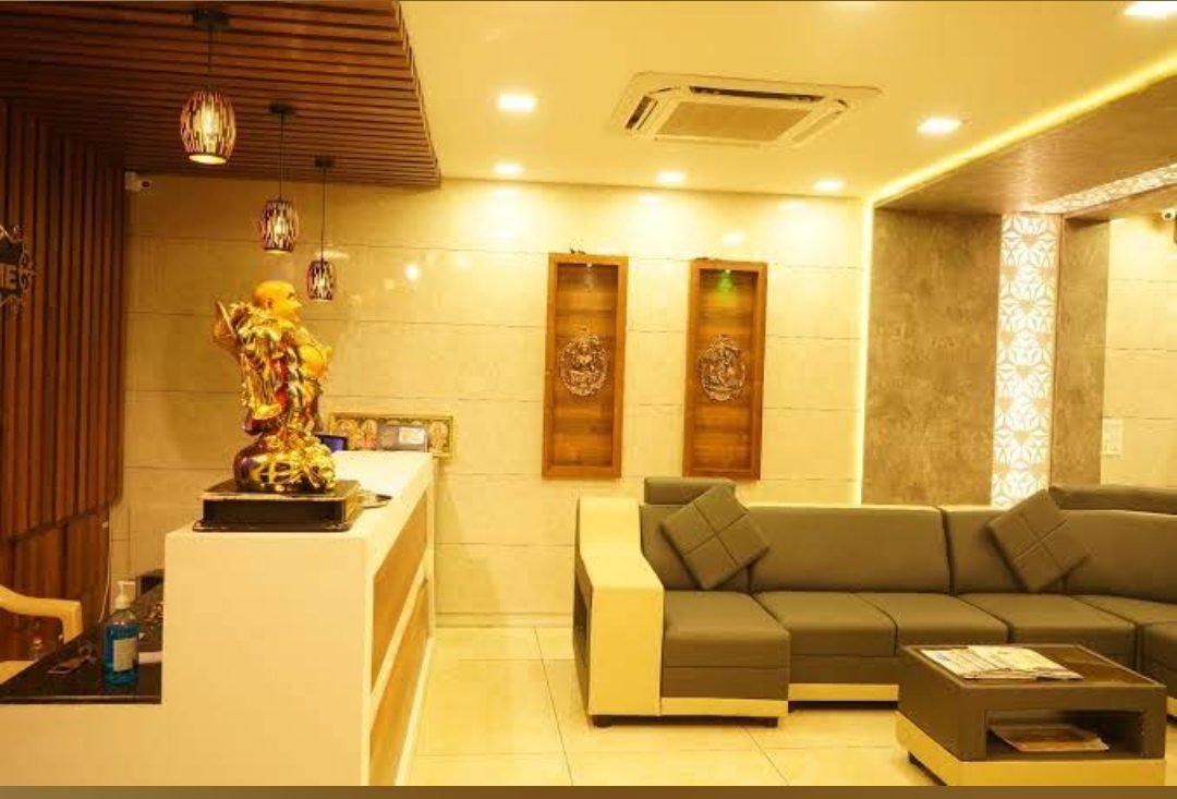 Reception lounge